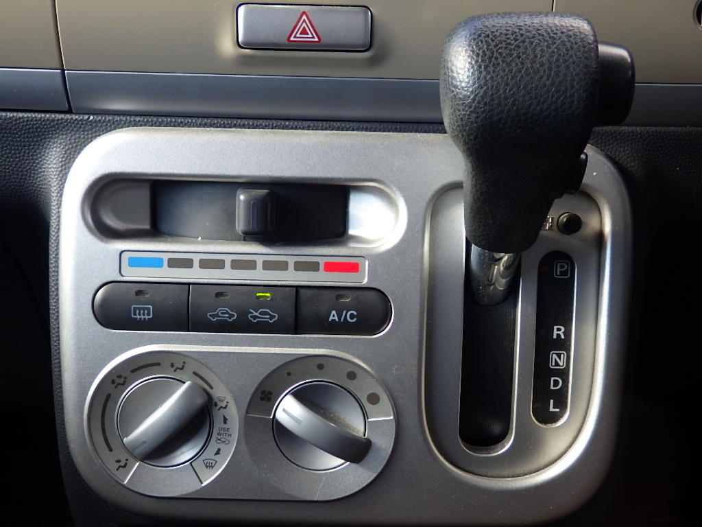 スズキ アルトラパンの画像14