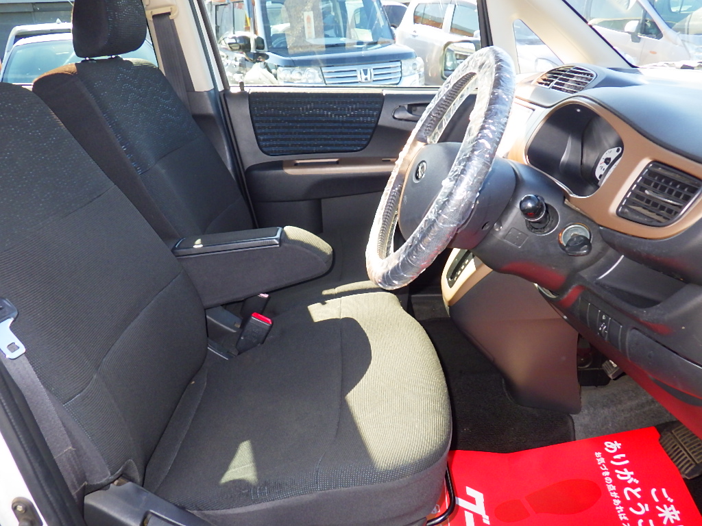 スバル ステラの画像3