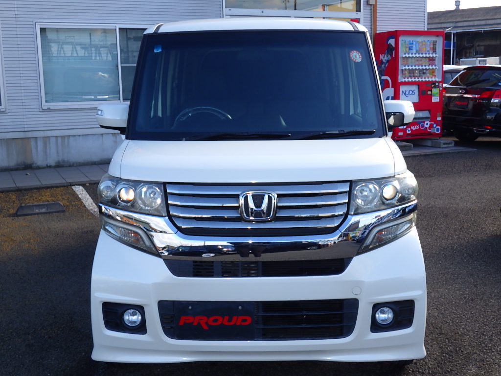 ホンダ N-BOXカスタムの画像16