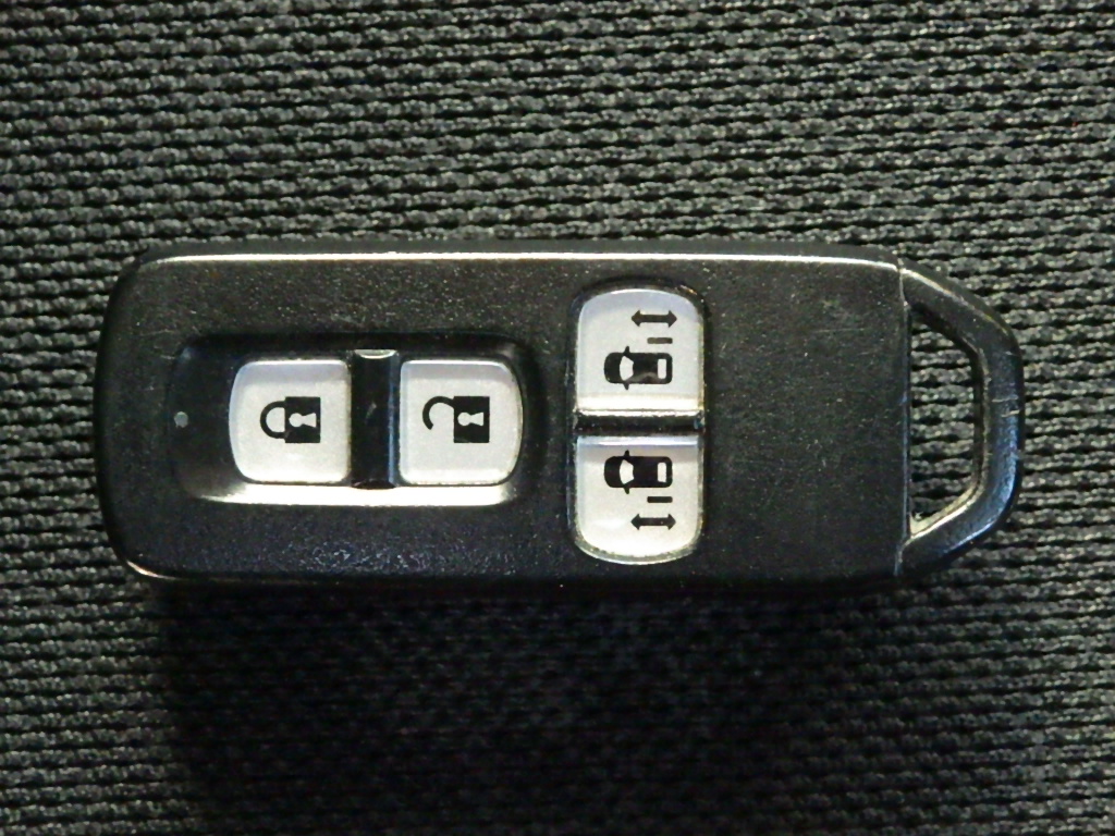 ホンダ N-BOXカスタムの画像11