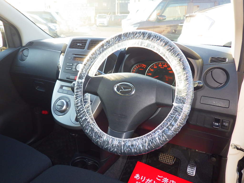 ダイハツ ミラの画像2