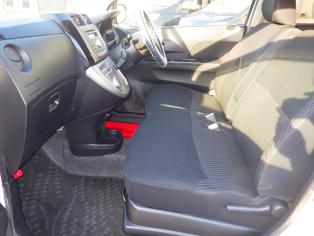 ダイハツ ミラの画像6