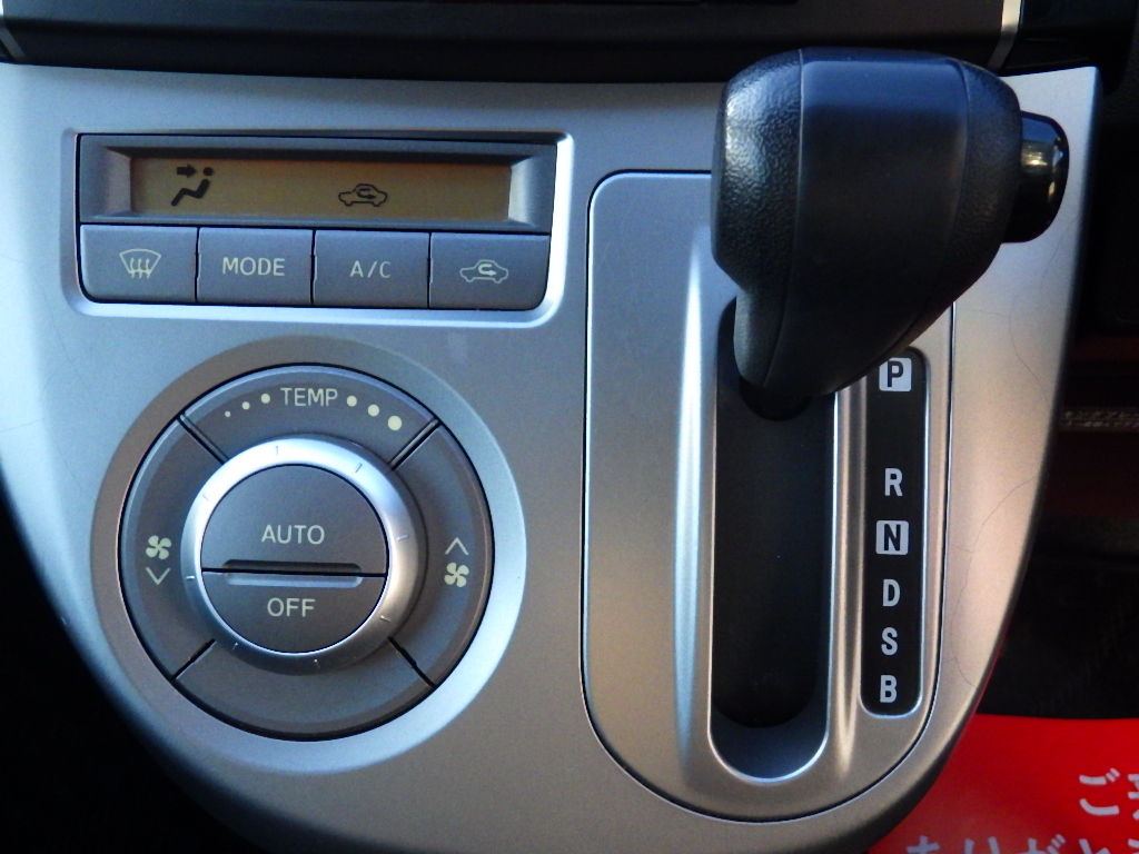 ダイハツ ミラの画像13