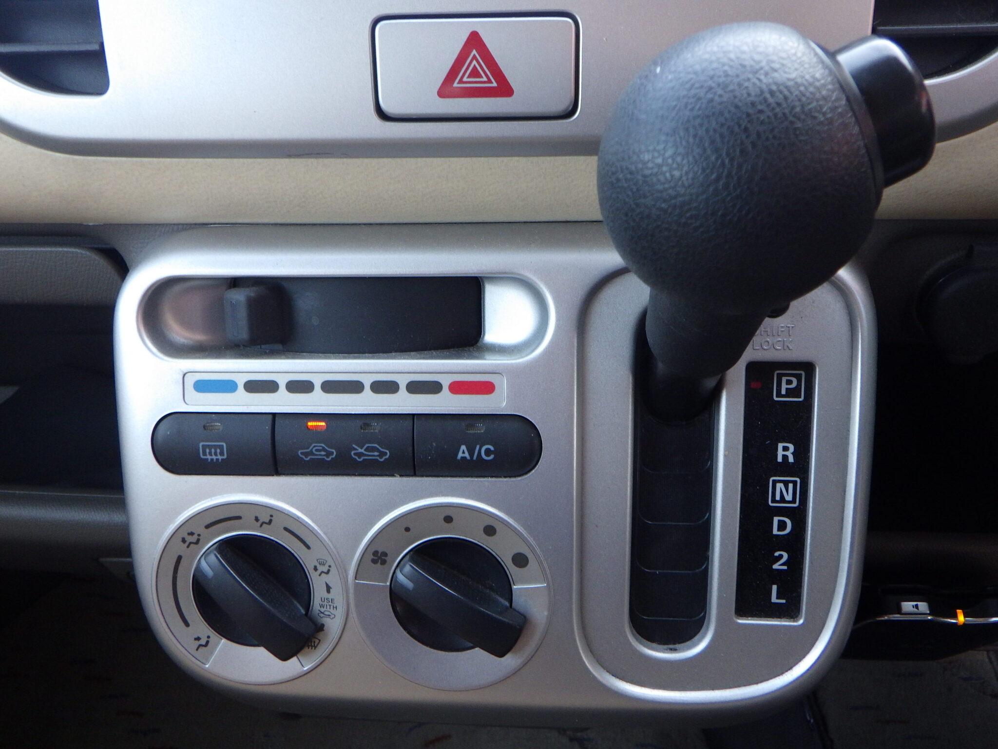 日産 モコの画像16