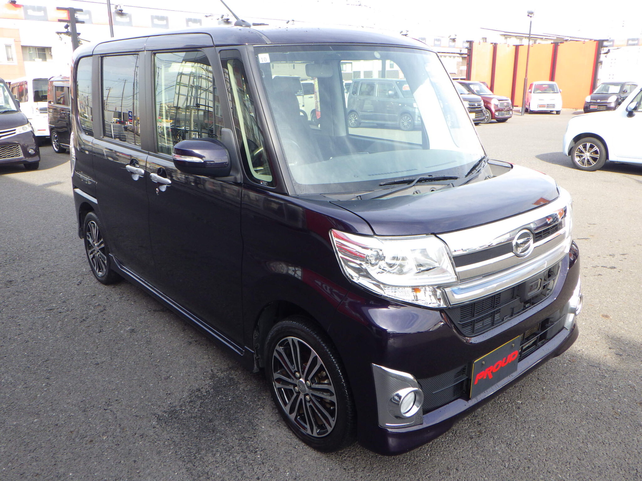 ダイハツ タントカスタムの画像3