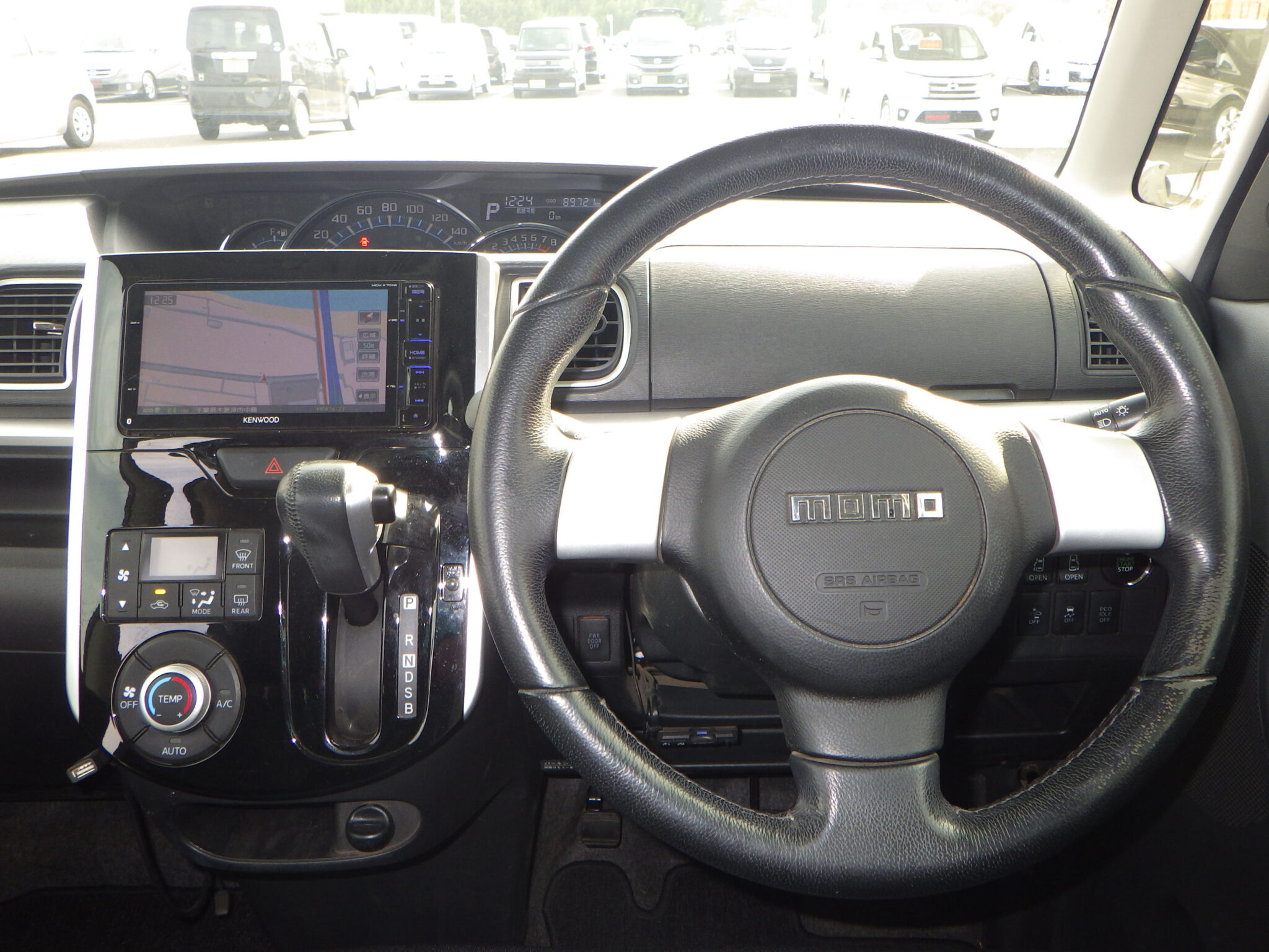 ダイハツ タントカスタムの画像13