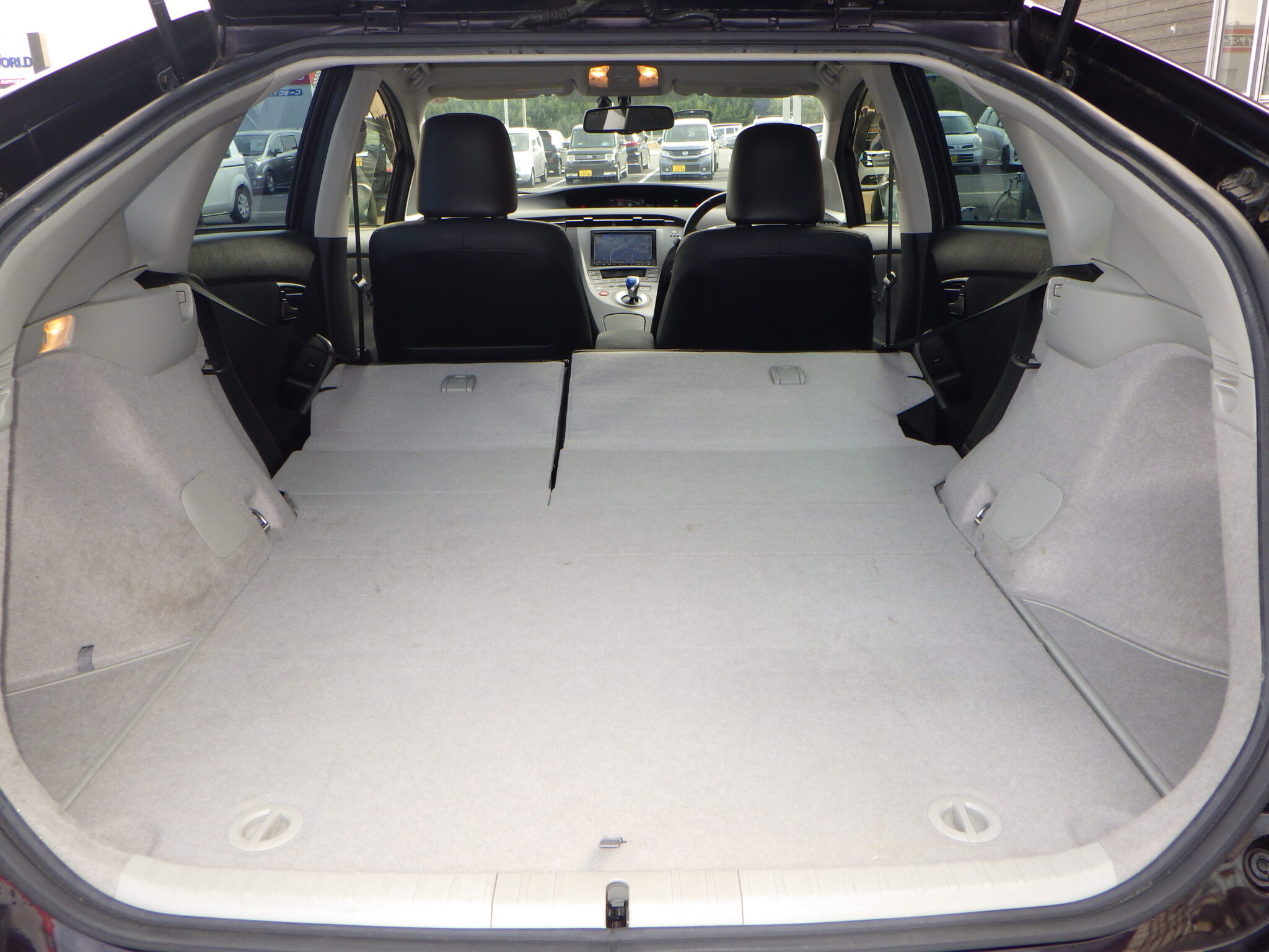 トヨタ プリウスの画像11