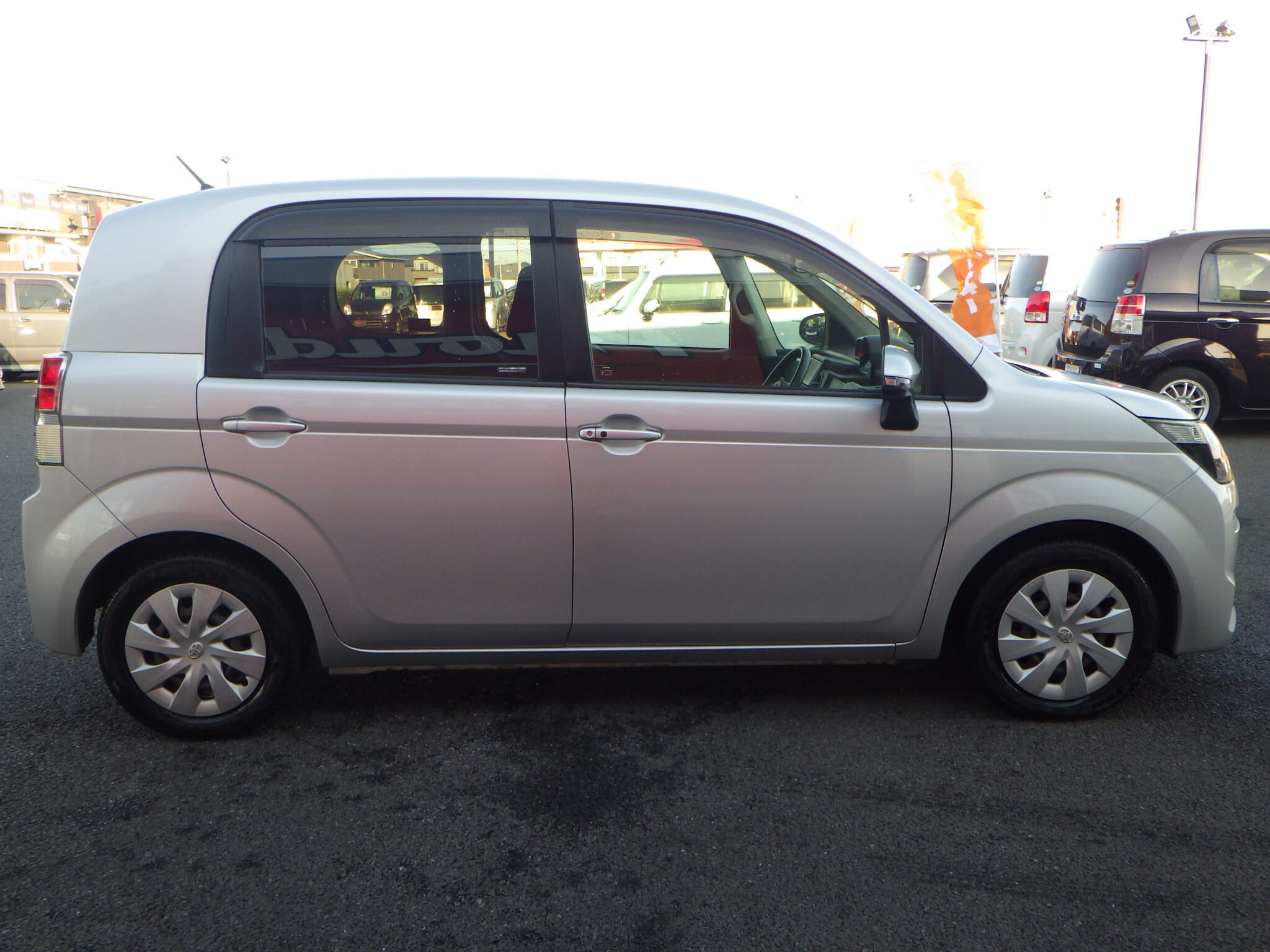 トヨタ スペイドの画像4