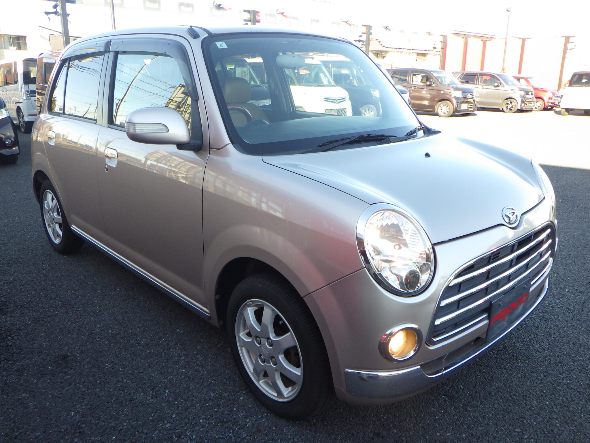 ダイハツ ミラジーノの画像3