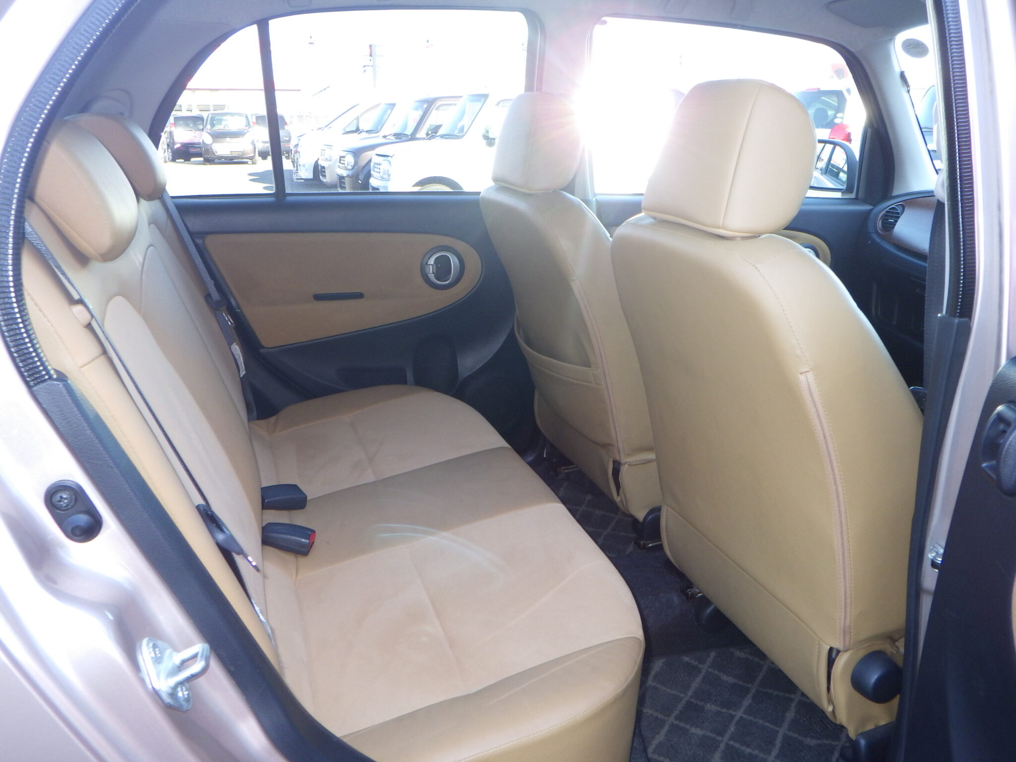 ダイハツ ミラジーノの画像9