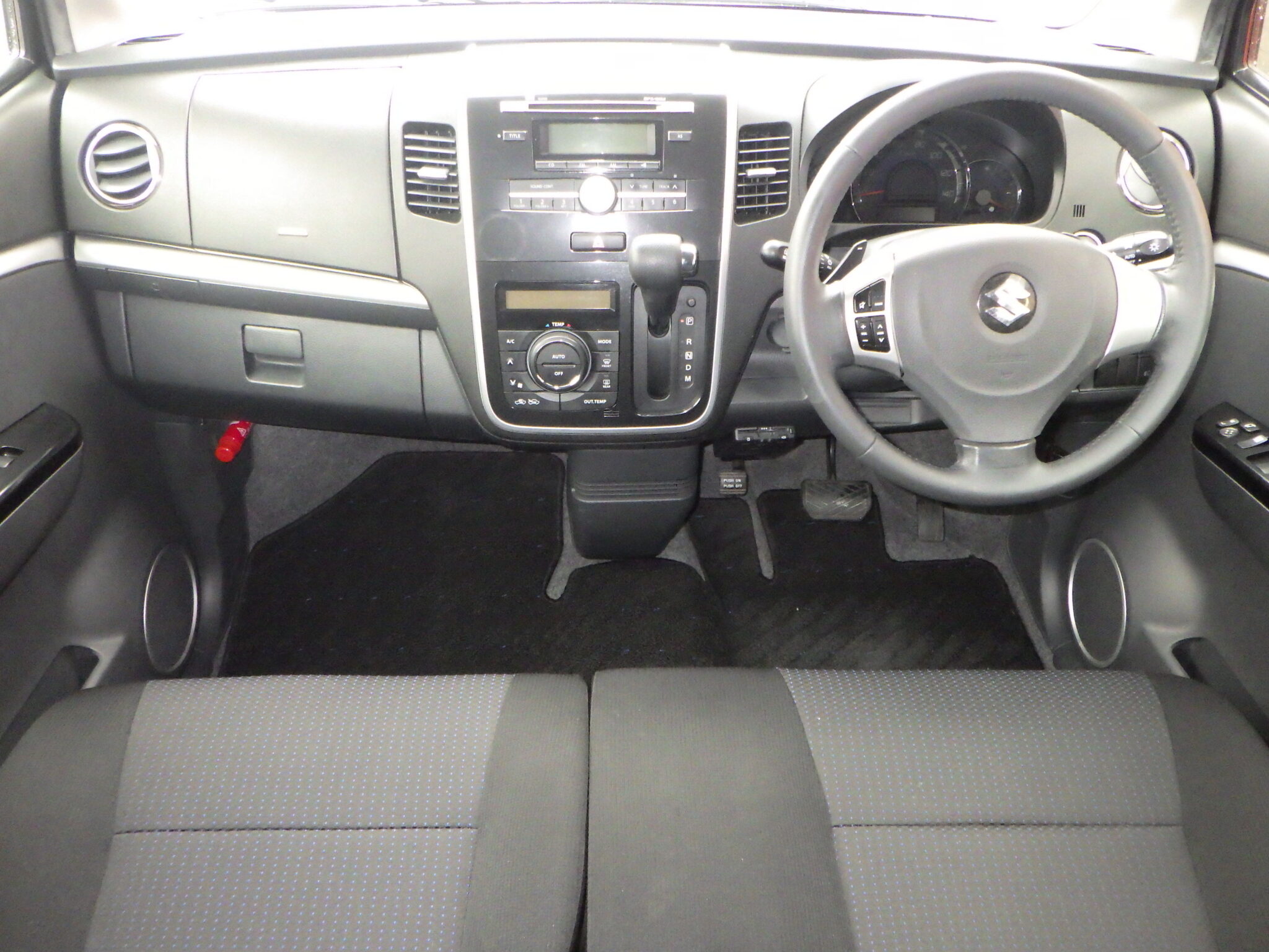 スズキ&nbsp;ワゴンRスティングレーの画像12