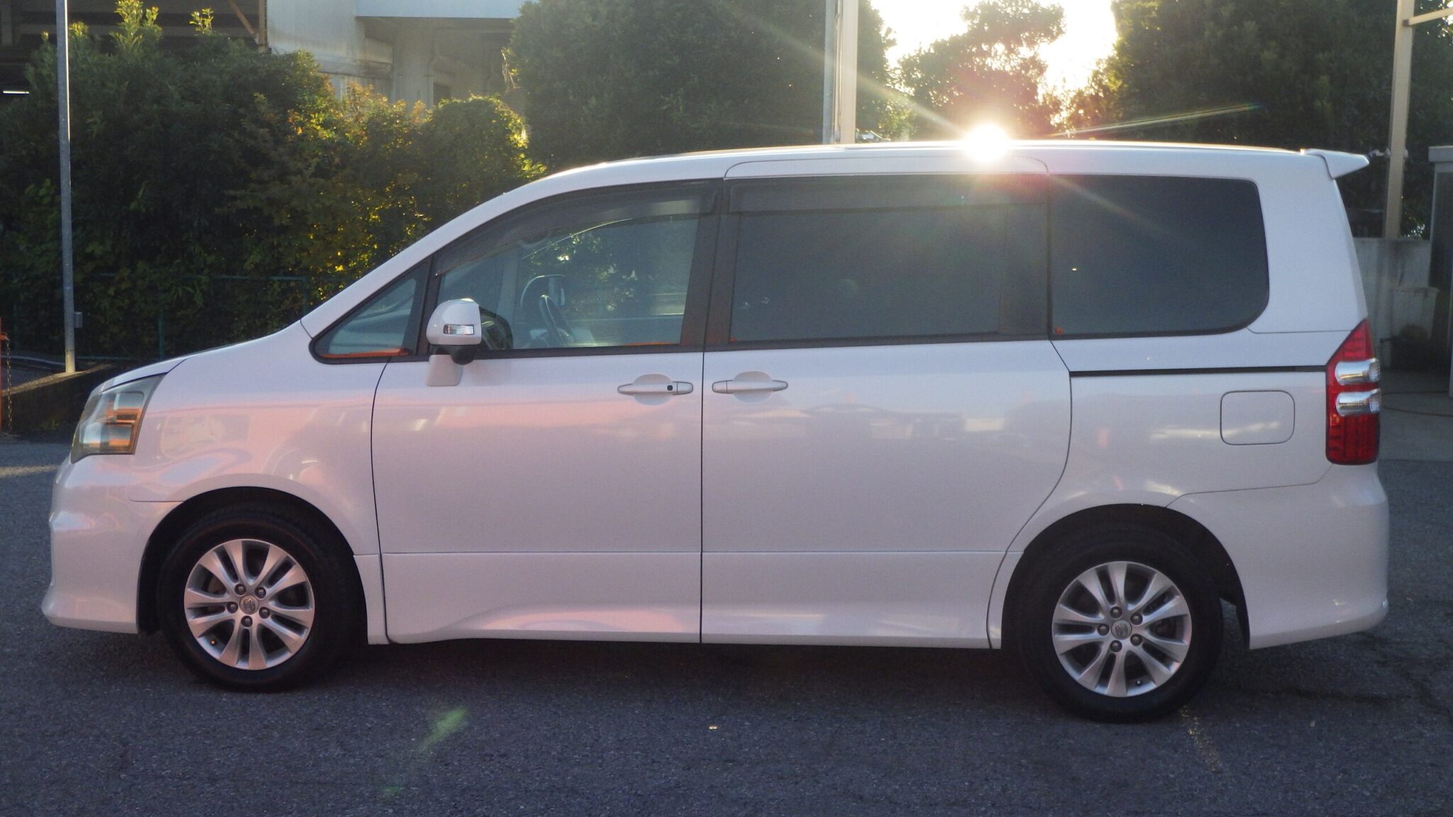 トヨタ ノアの画像8