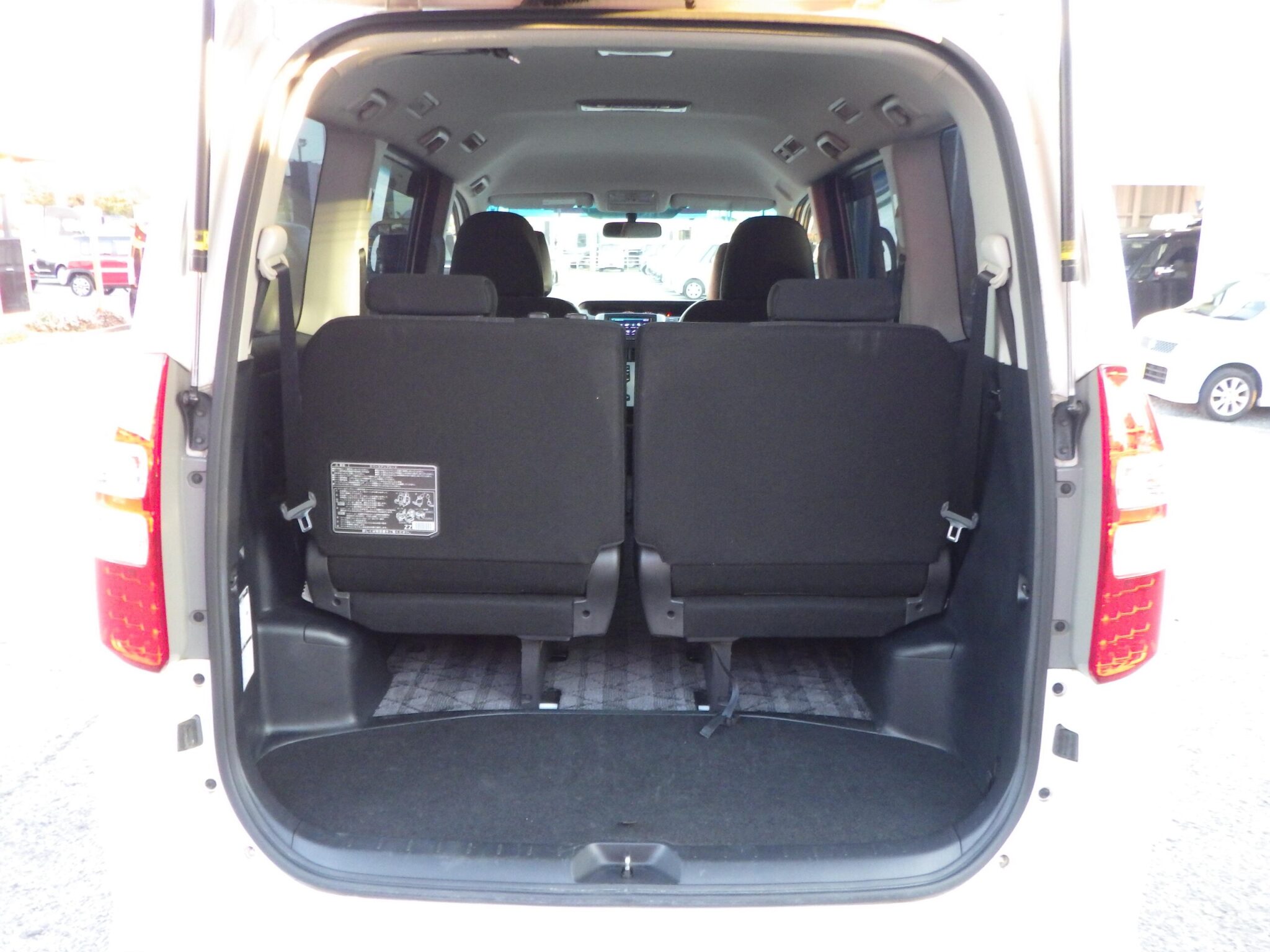 トヨタ ノアの画像19