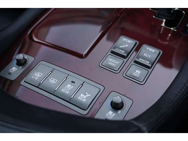 レクサス LSの画像14