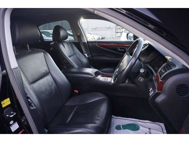 レクサス LSの画像16