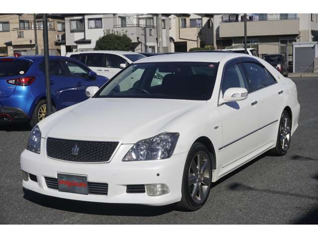 トヨタ クラウンの画像4