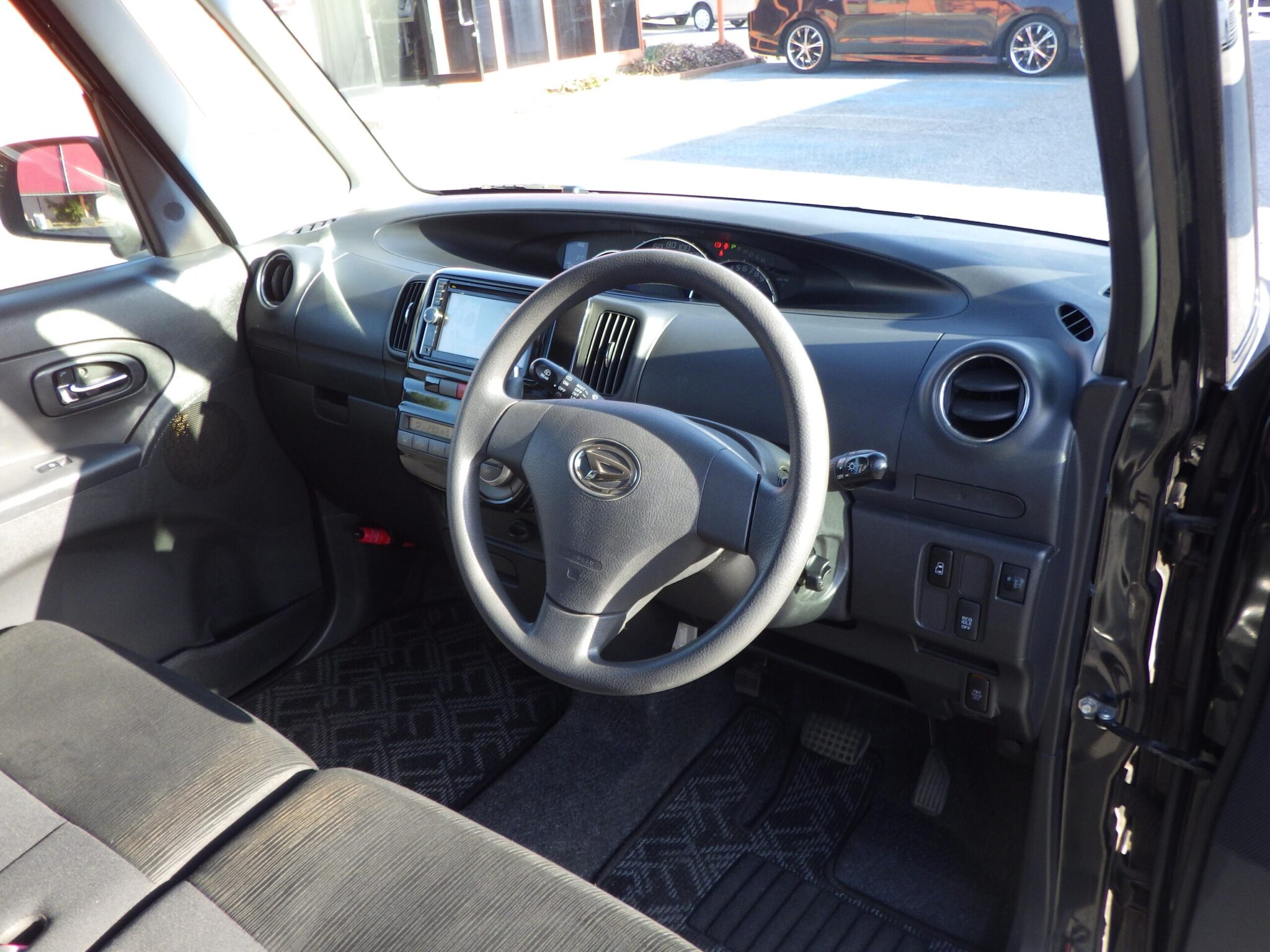 ダイハツ タントの画像15