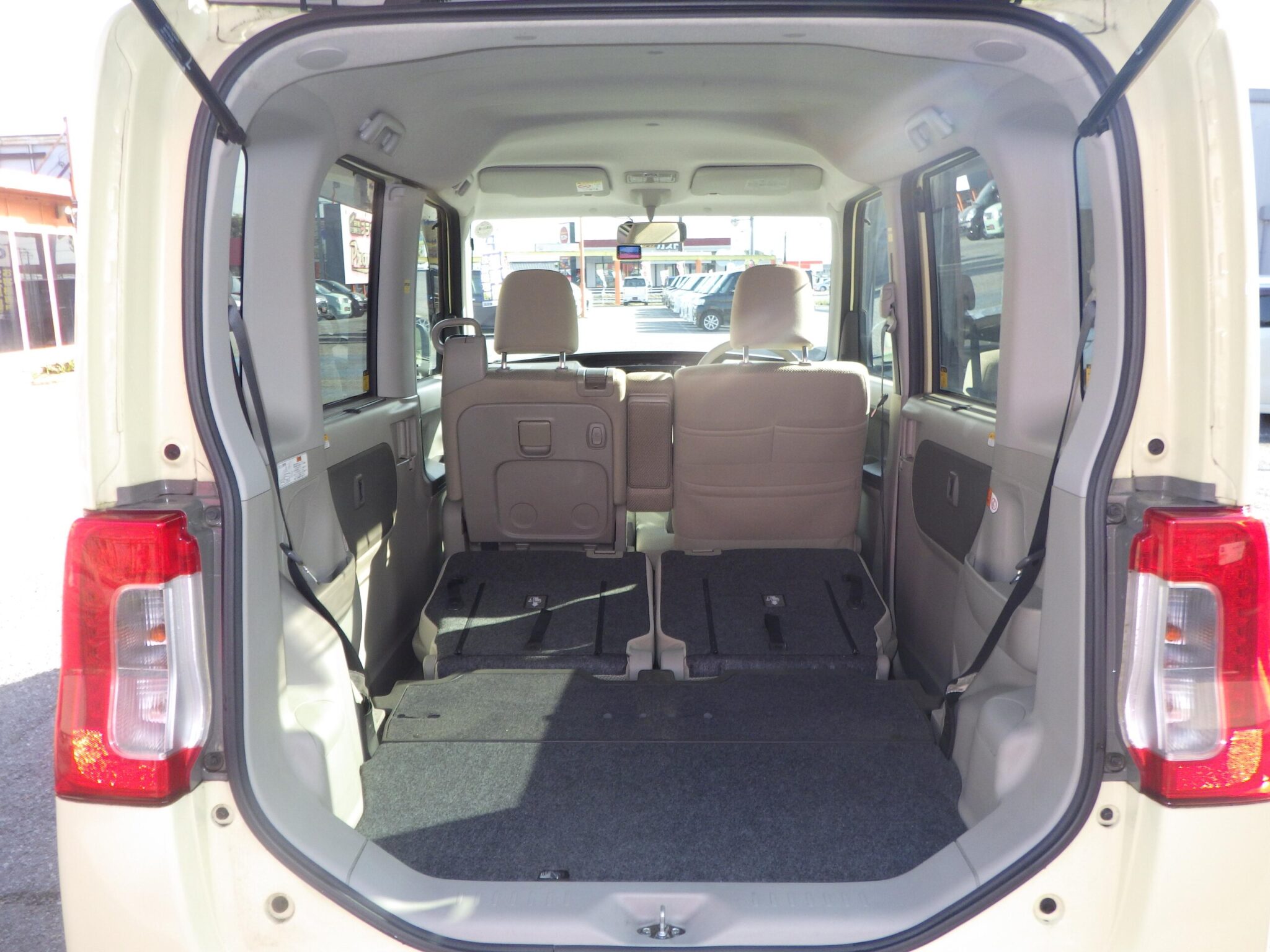 ダイハツ タントの画像19