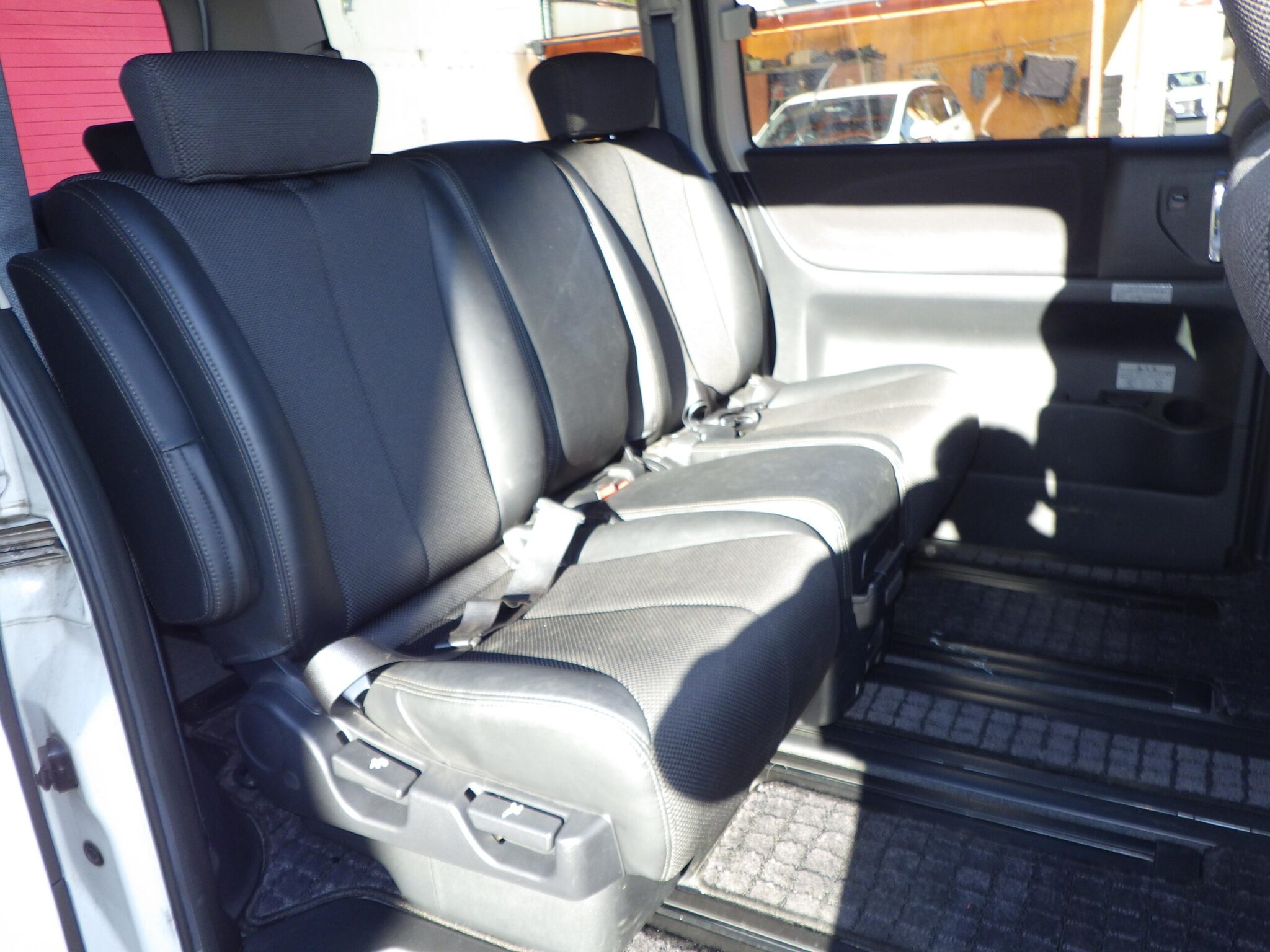 日産 エルグランドの画像14