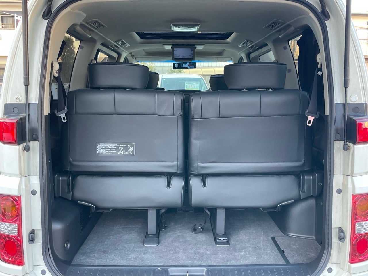 日産&nbsp;エルグランドの画像18