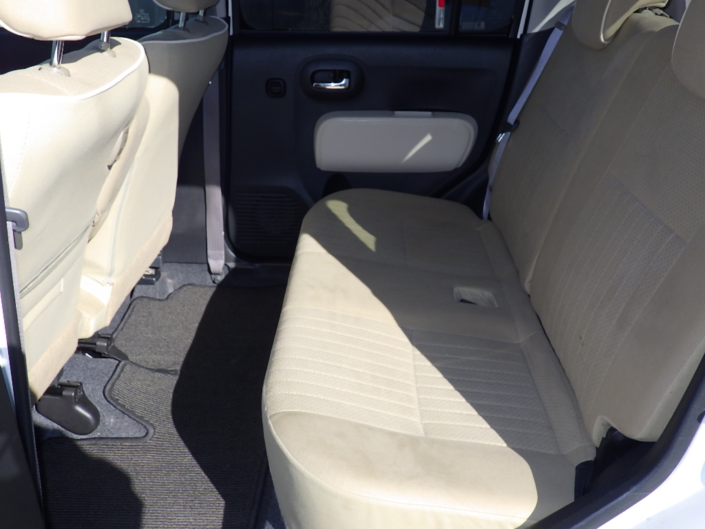 ダイハツ ミラココアの画像7