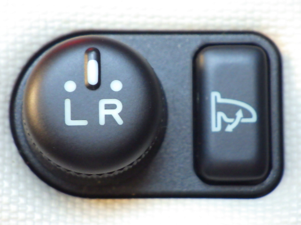 ダイハツ ミラココアの画像13