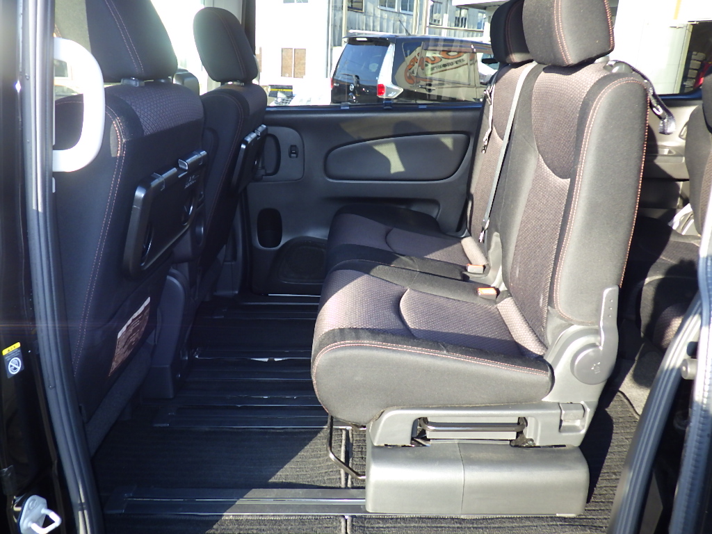 日産&nbsp;セレナの画像7