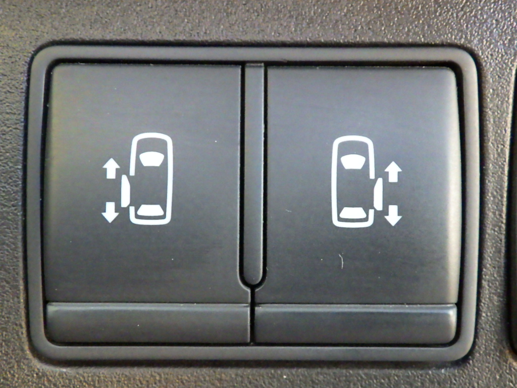 日産&nbsp;セレナの画像14