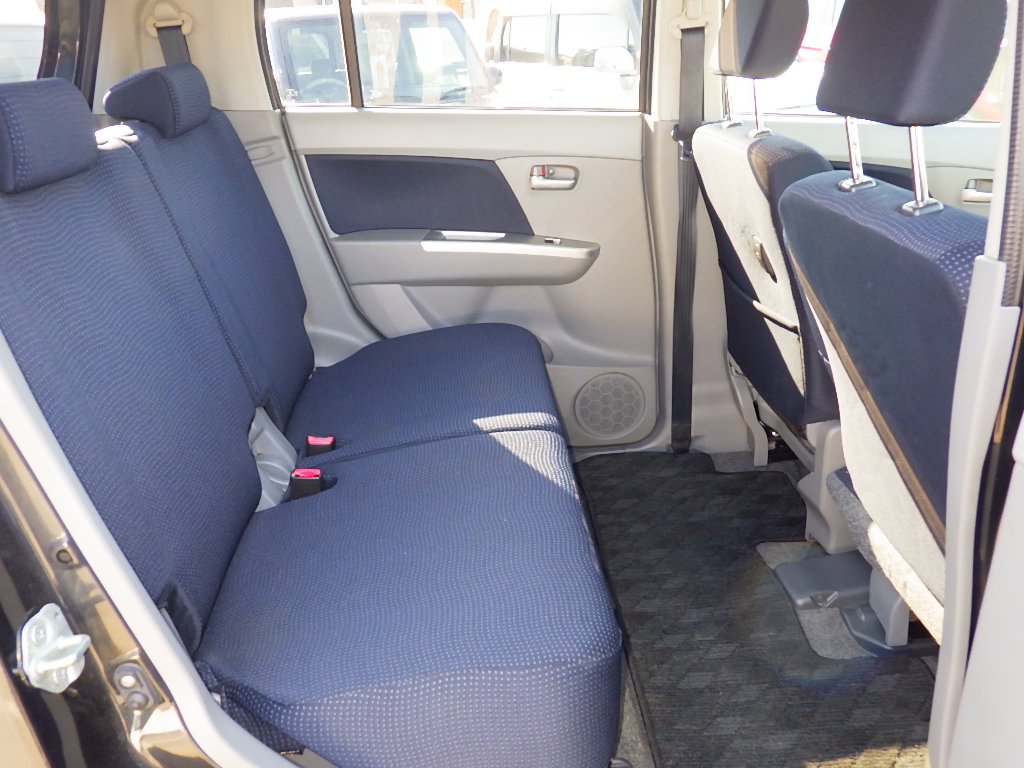 スズキ ワゴンRの画像4