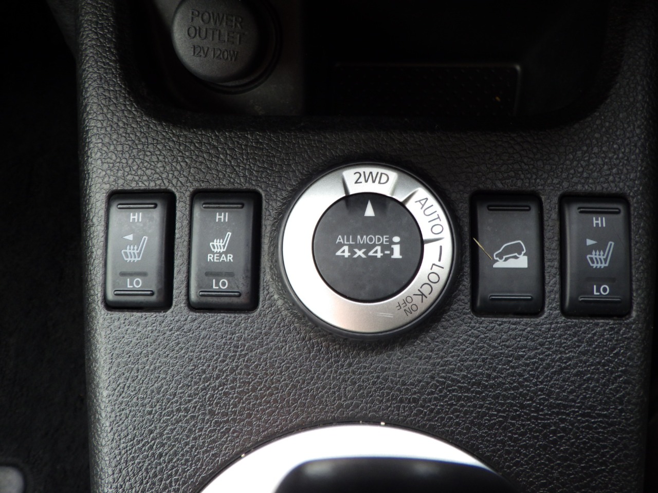 日産&nbsp;エクストレイルの画像13