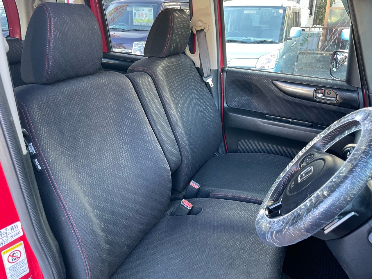 ホンダ N-BOXカスタムの画像14