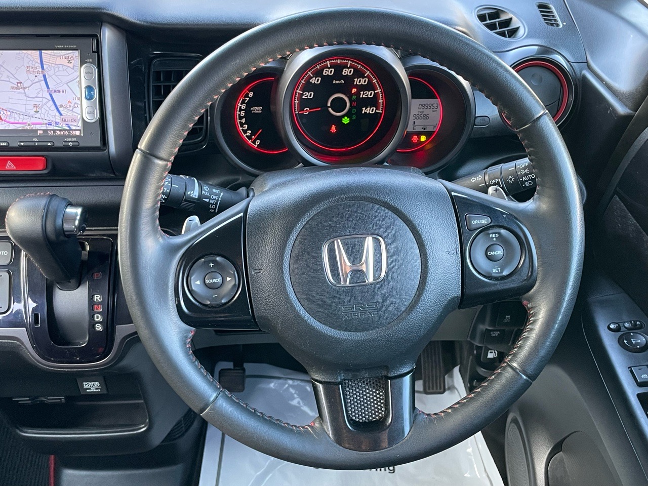 ホンダ N-BOXカスタムの画像17