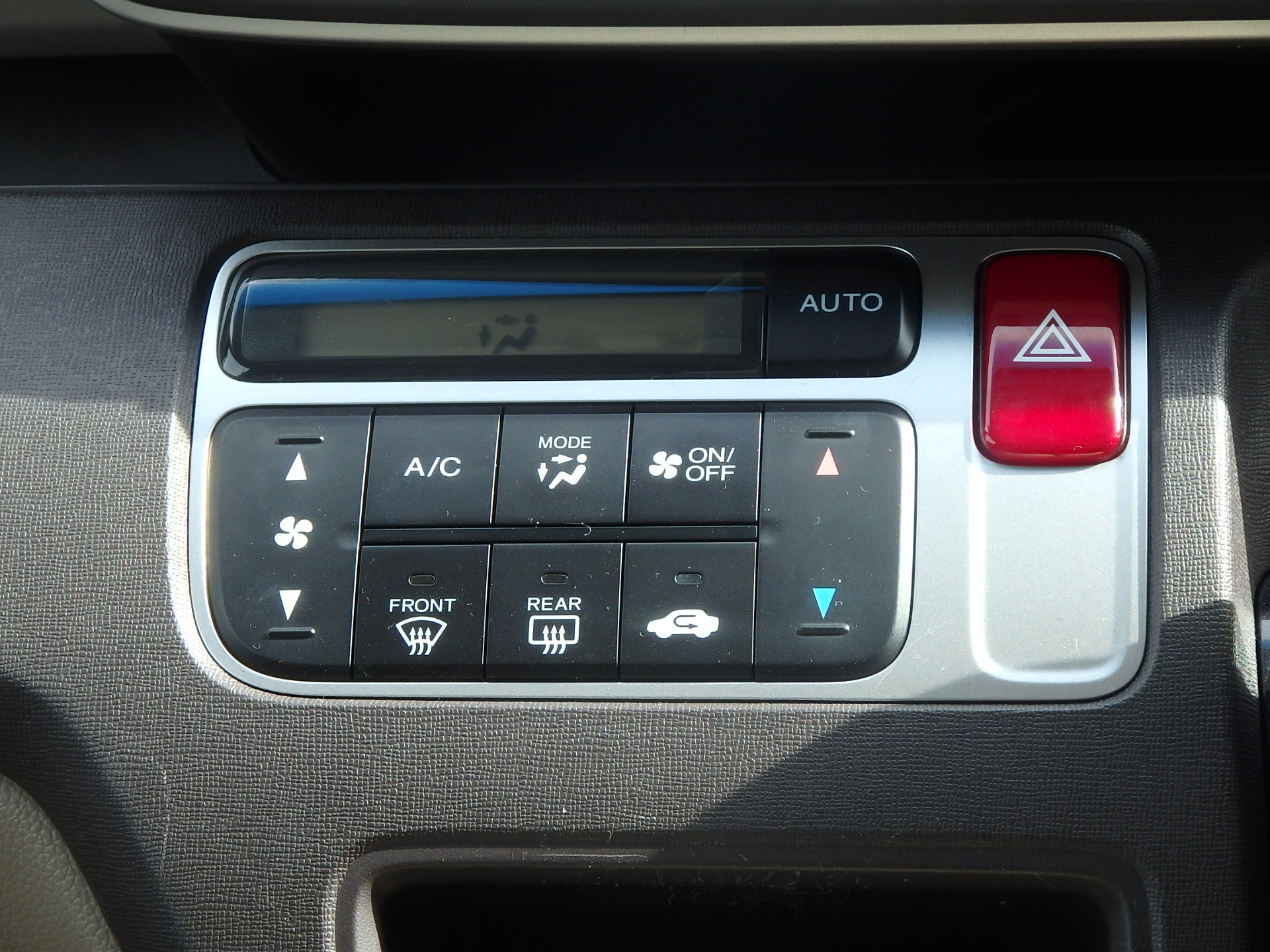 ホンダ&nbsp;N-ONEの画像16