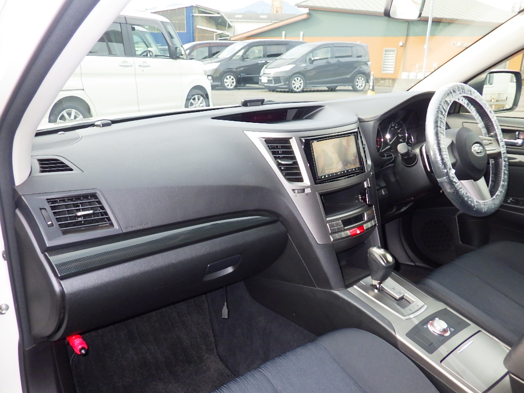 スバル レガシィツーリングワゴンの画像5