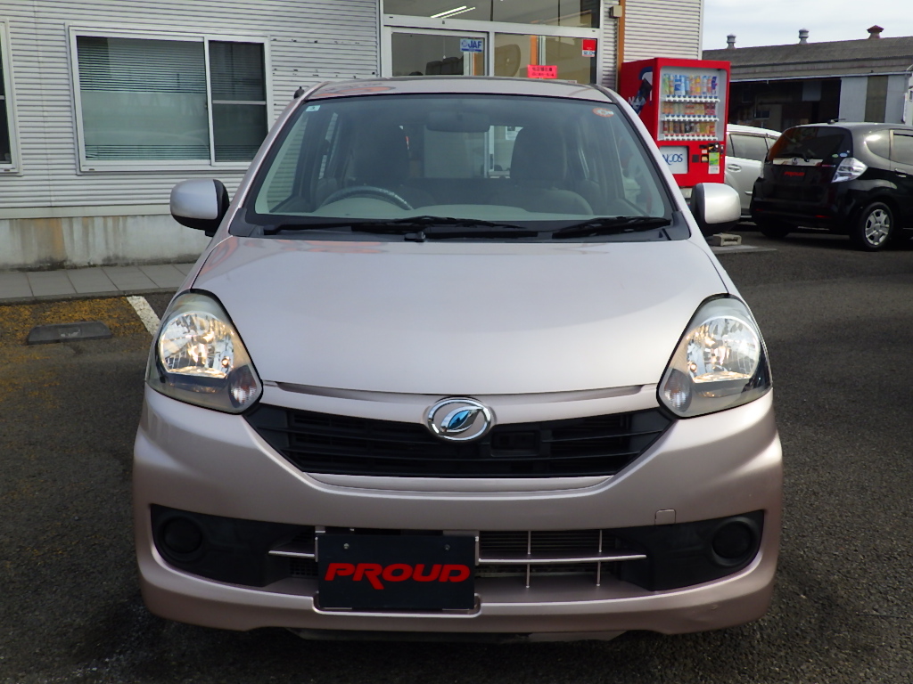 ダイハツ ミライースの画像2