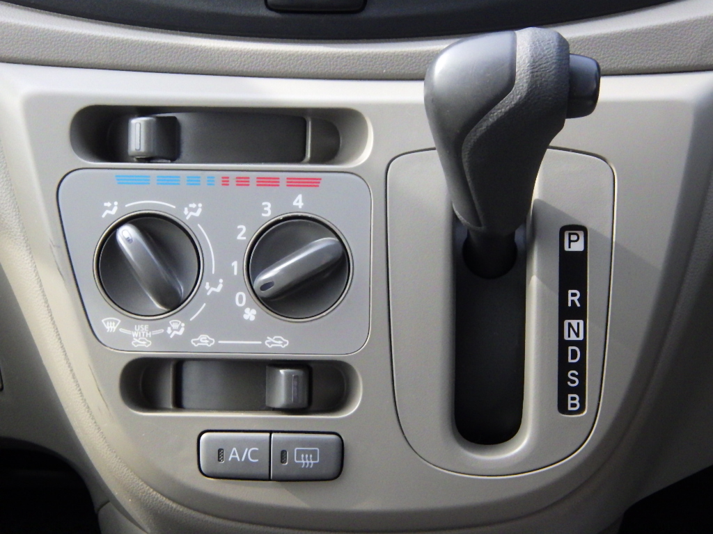 ダイハツ&nbsp;ミライースの画像12