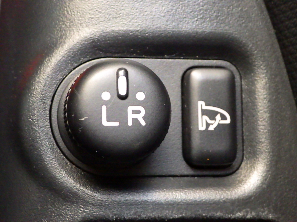 ダイハツ&nbsp;タントカスタムの画像13