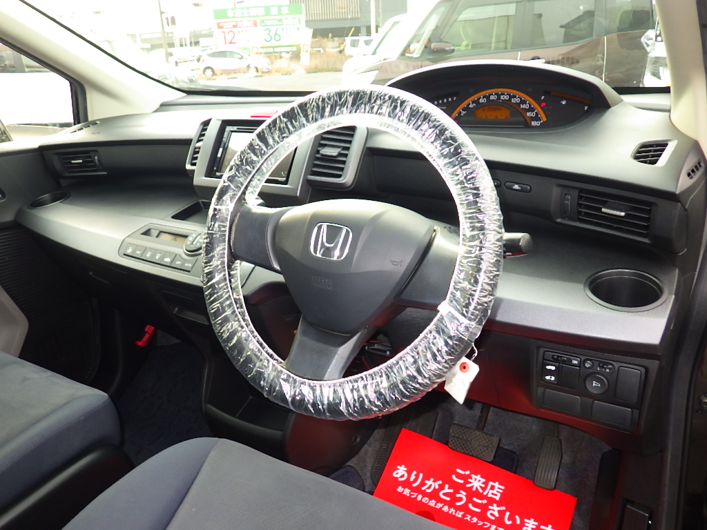 ホンダ フリードの画像2