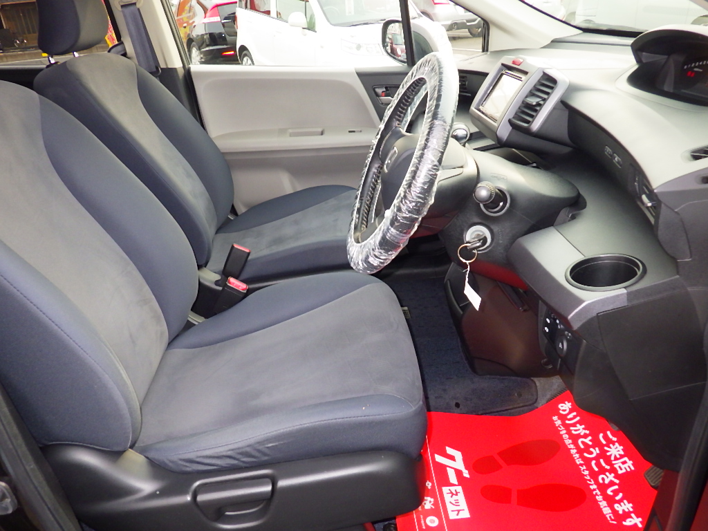 ホンダ フリードの画像3