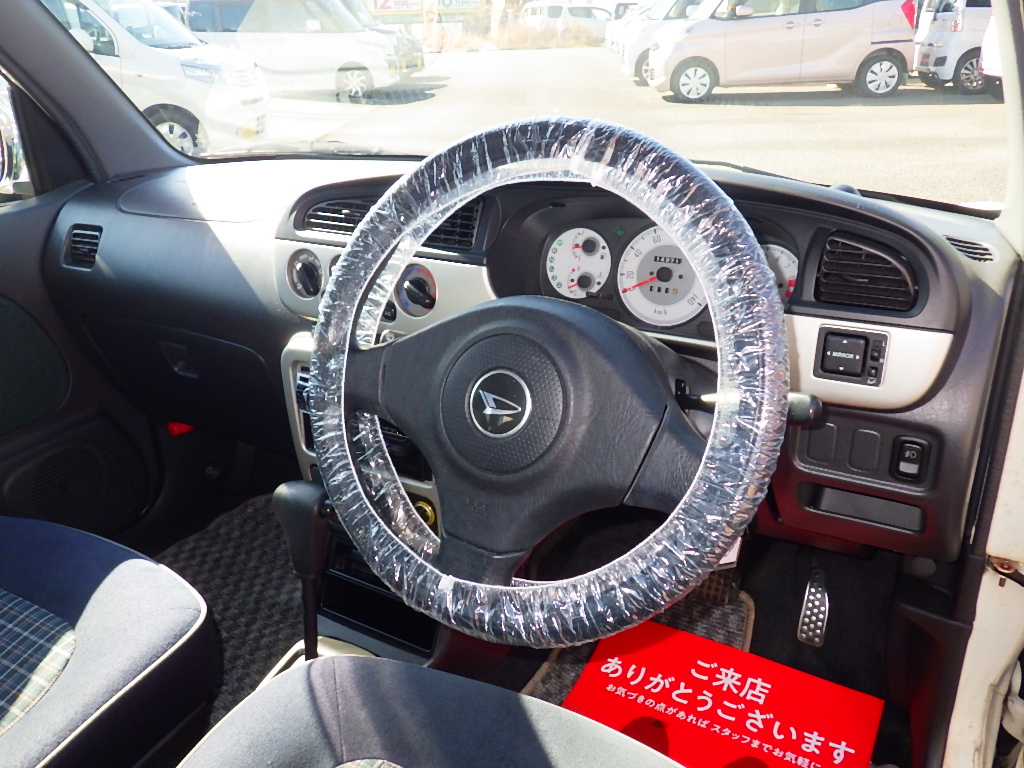 ダイハツ ミラジーノの画像2