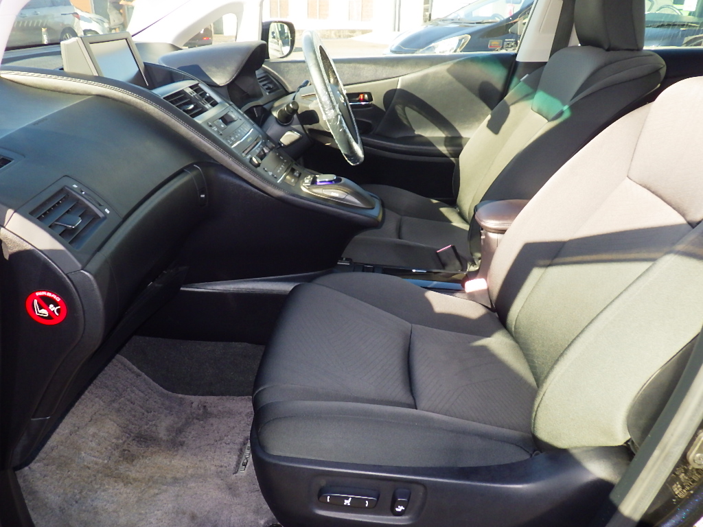 レクサス ＨＳの画像6