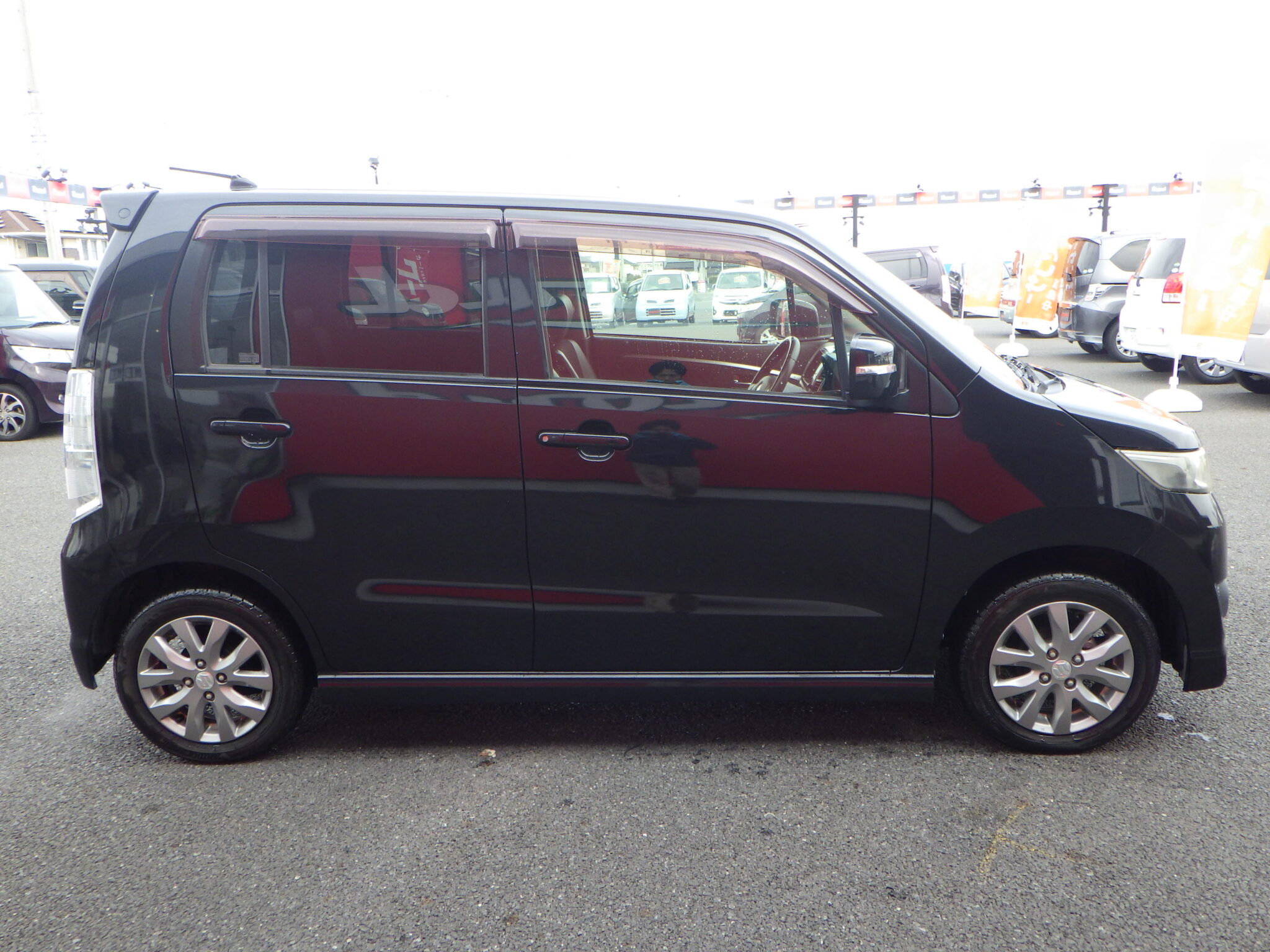 スズキ ワゴンRスティングレーの画像4