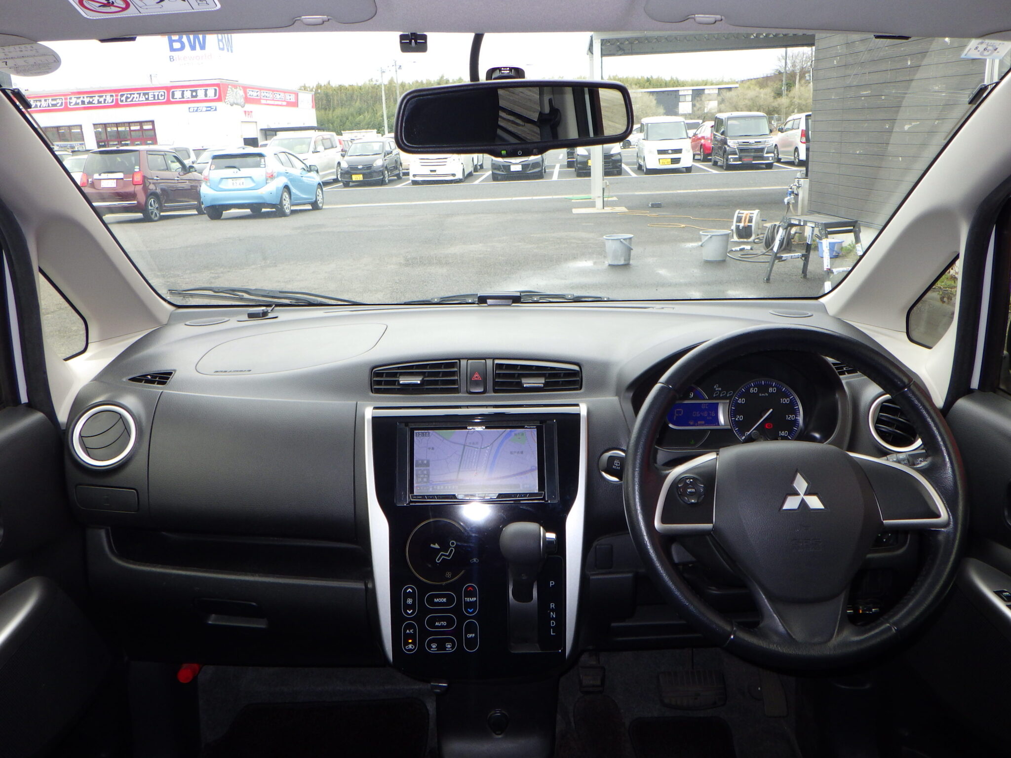 三菱 eKカスタムの画像12