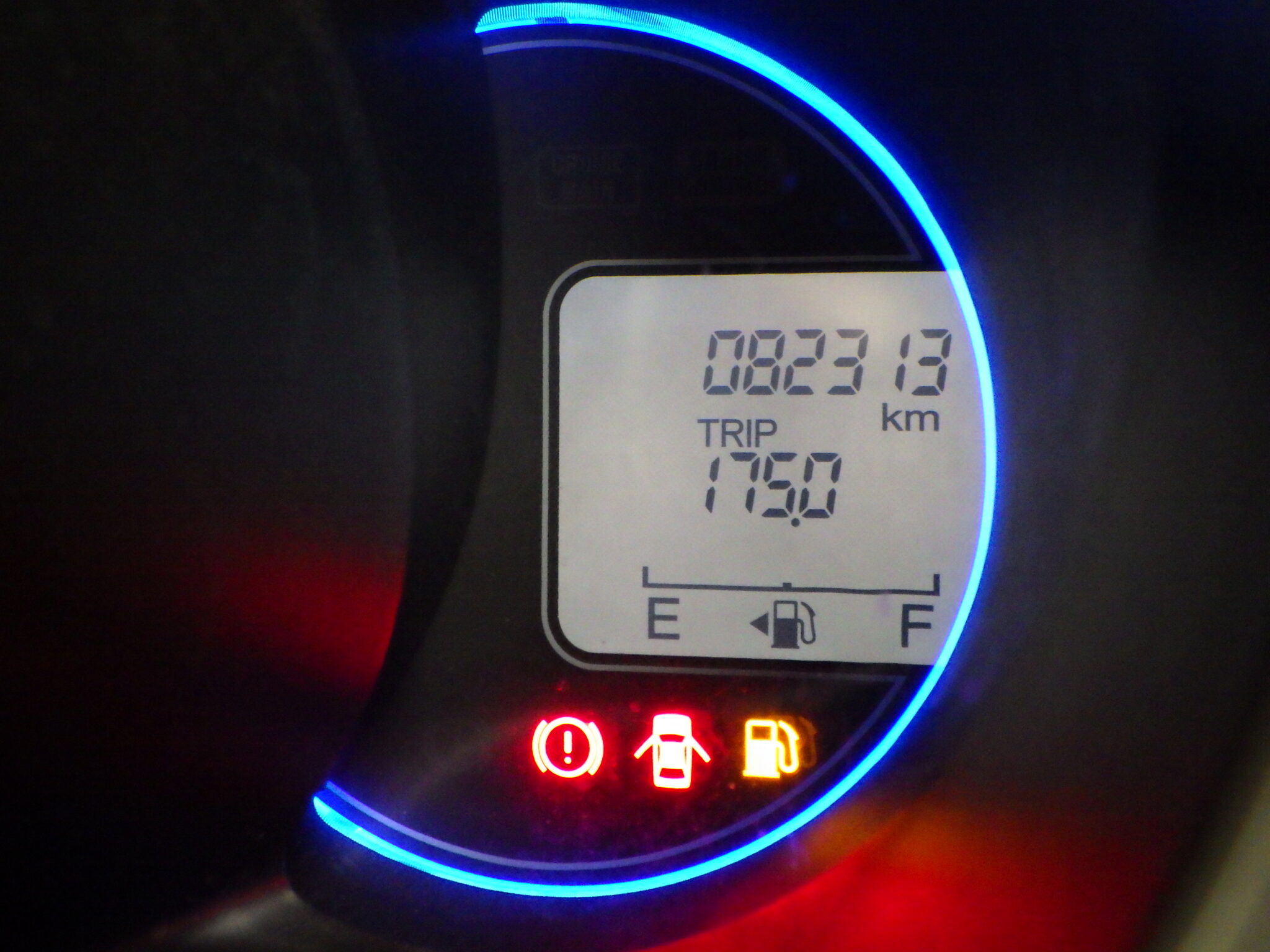 ホンダ N-BOXカスタムの画像18