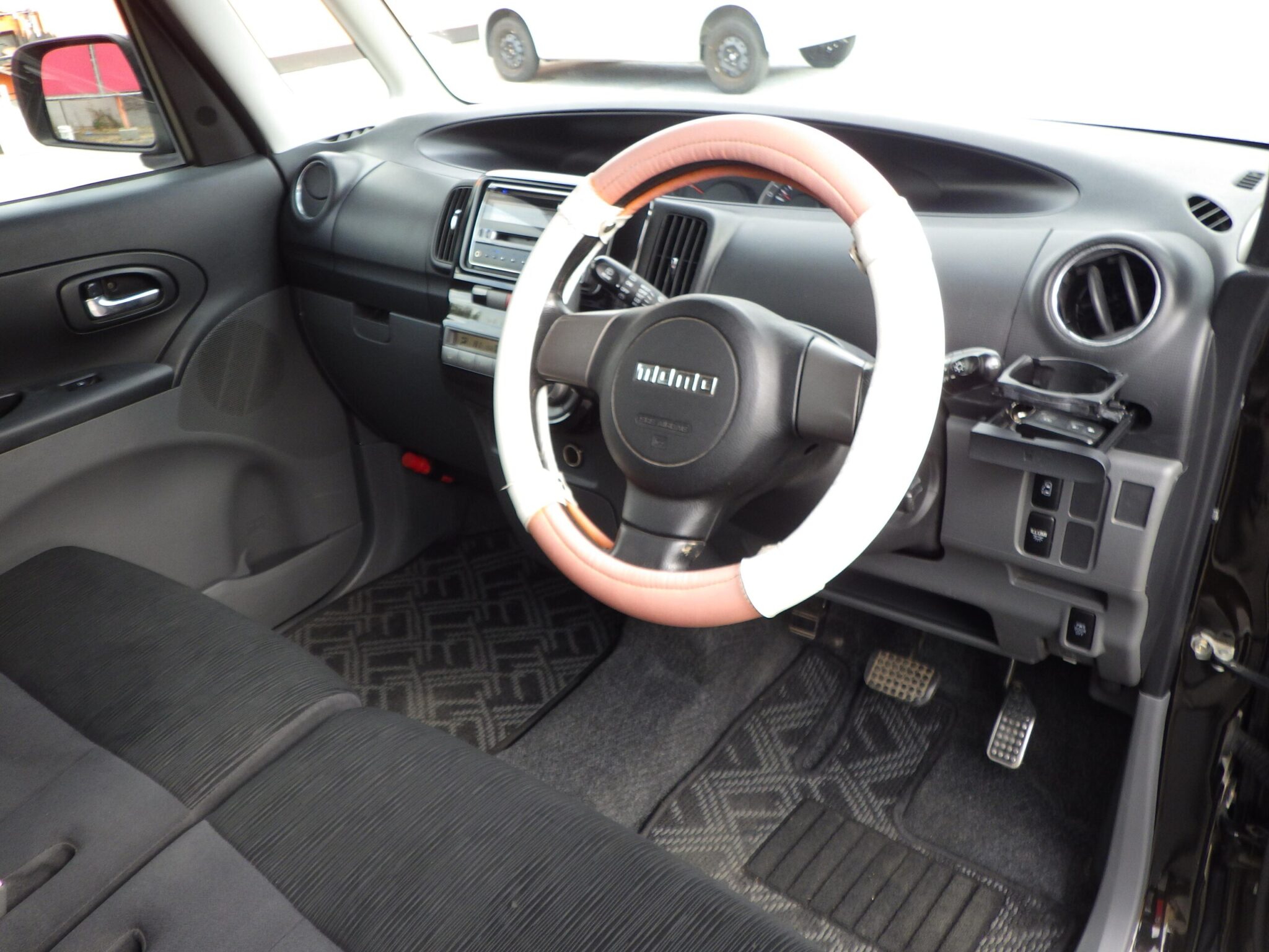 ダイハツ タントカスタムの画像14