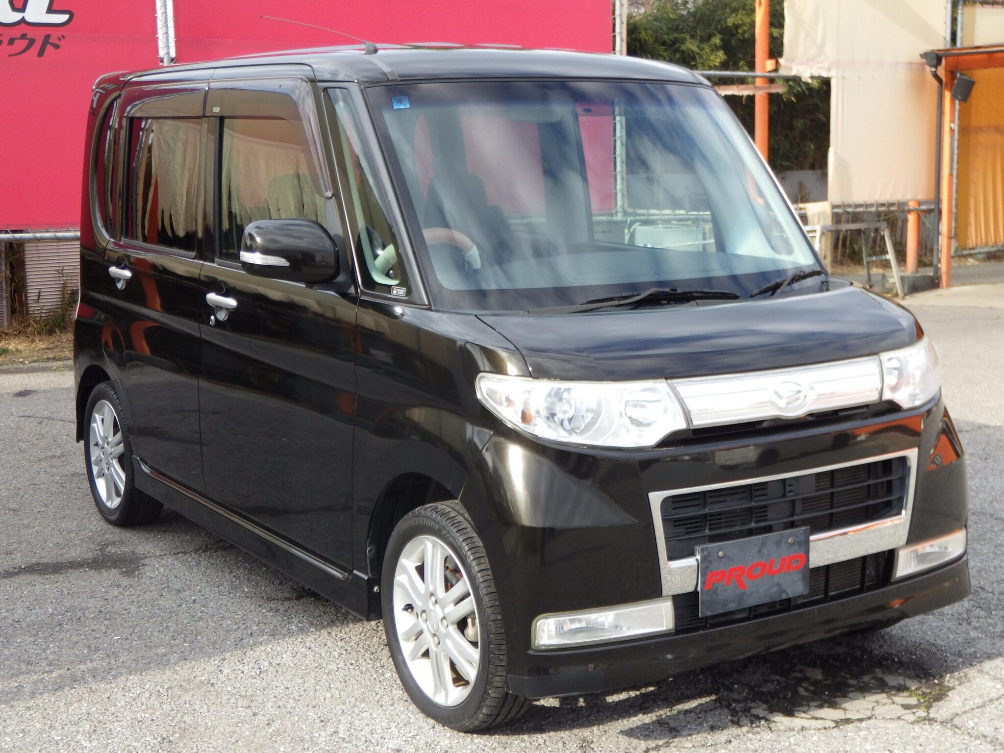 ダイハツ タントカスタムの画像3