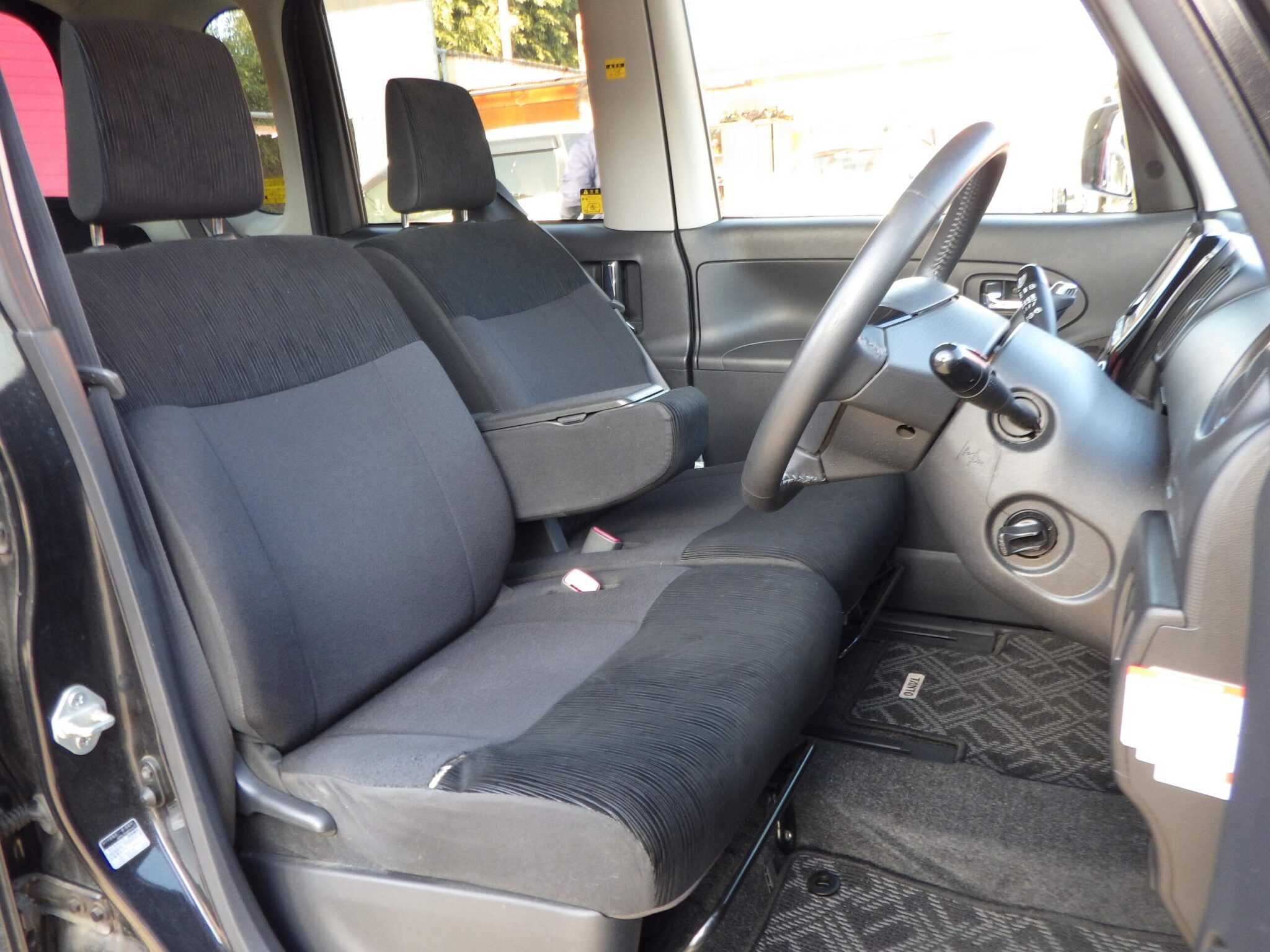 ダイハツ&nbsp;タントカスタムの画像16