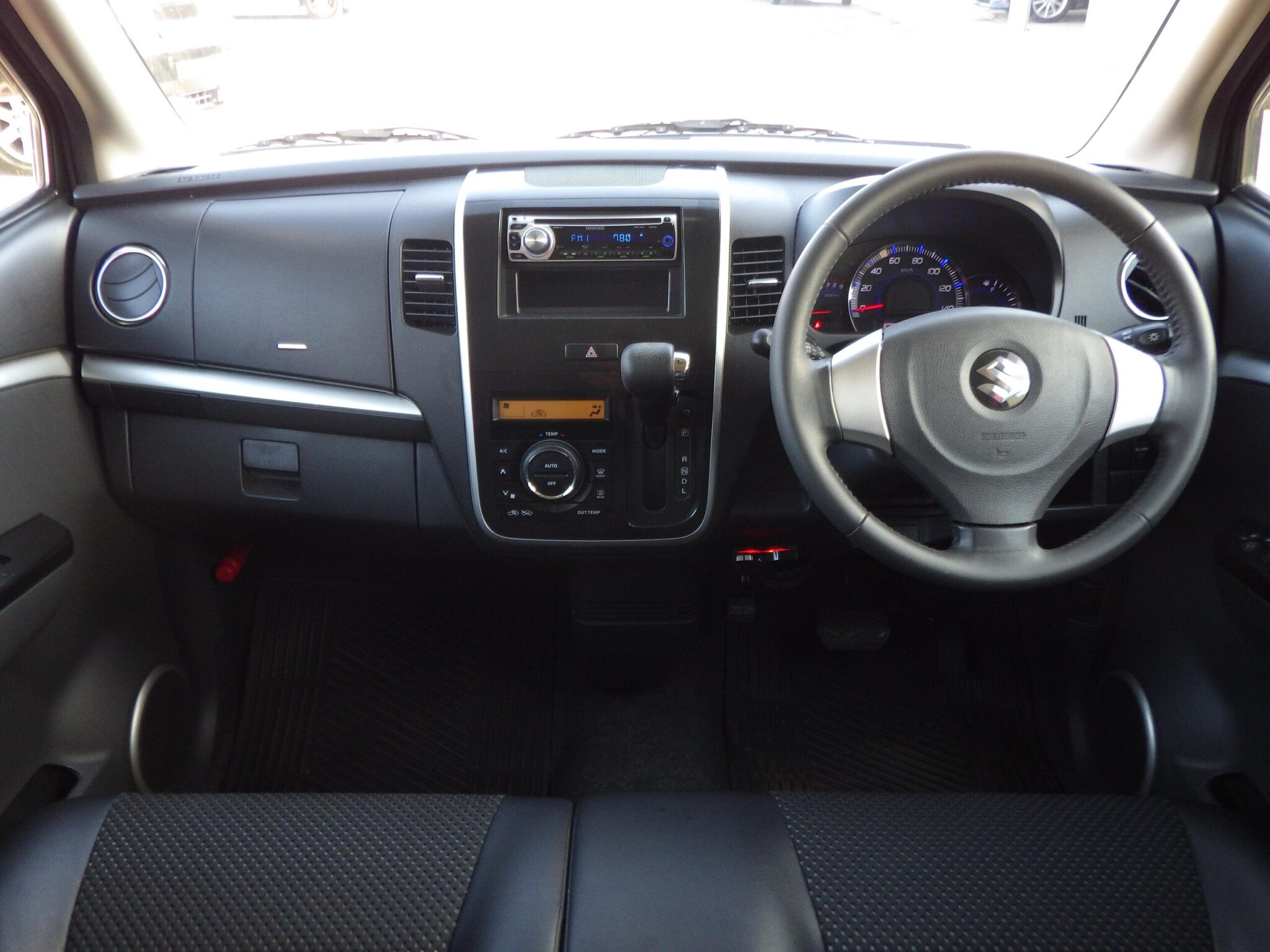 スズキ&nbsp;ワゴンRスティングレーの画像9