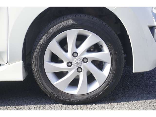 トヨタ bBの画像7