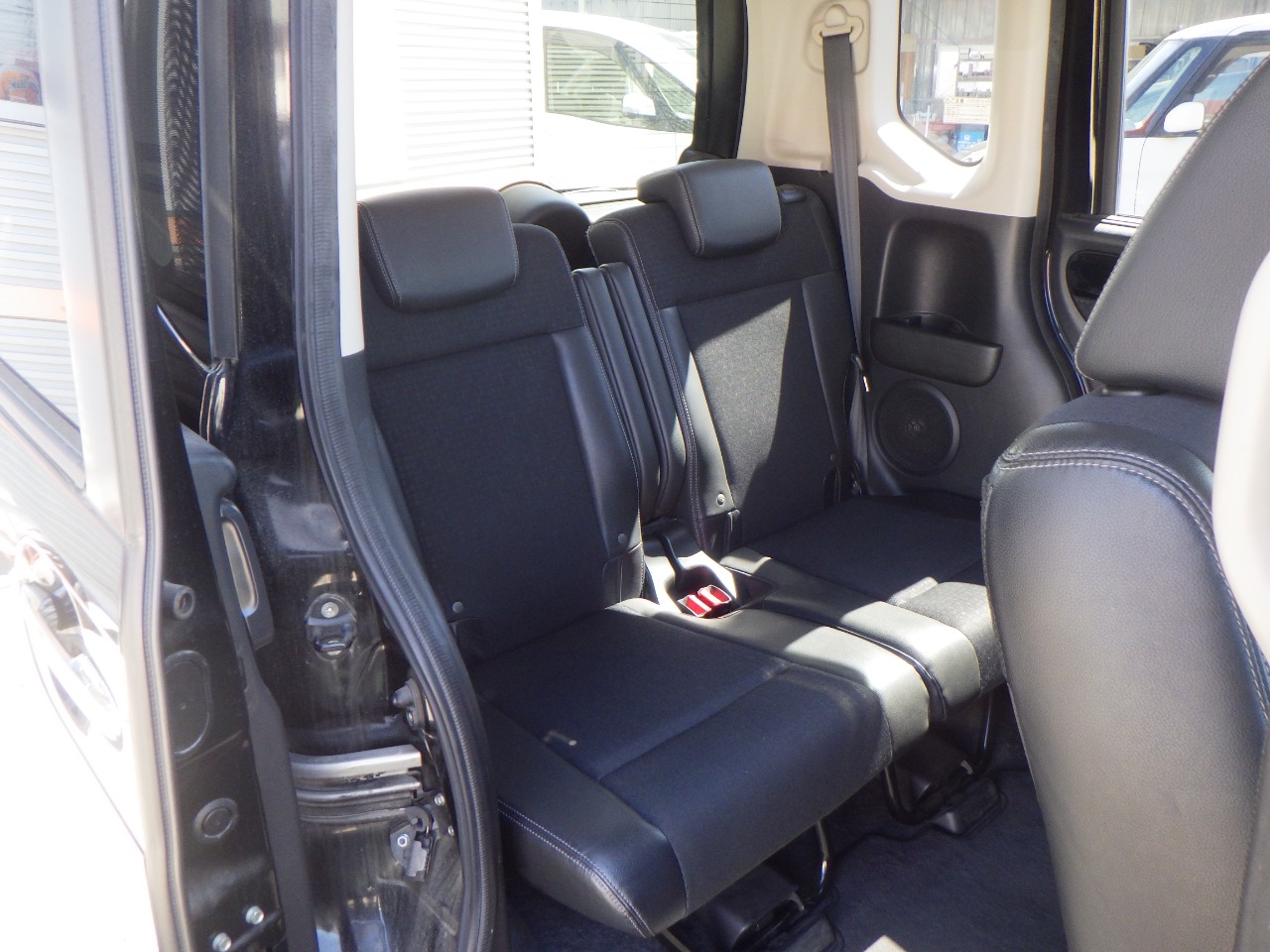 ホンダ&nbsp;N-BOXカスタムの画像15